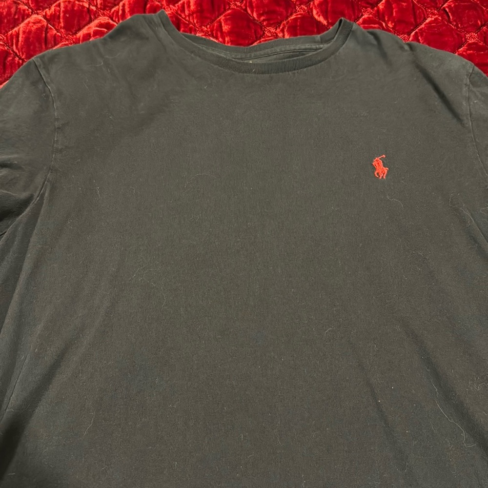 Black Polo Ralph Lauren Tshirt. Red horseman